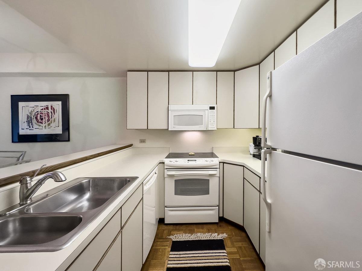 601 Van Ness Avenue # 110