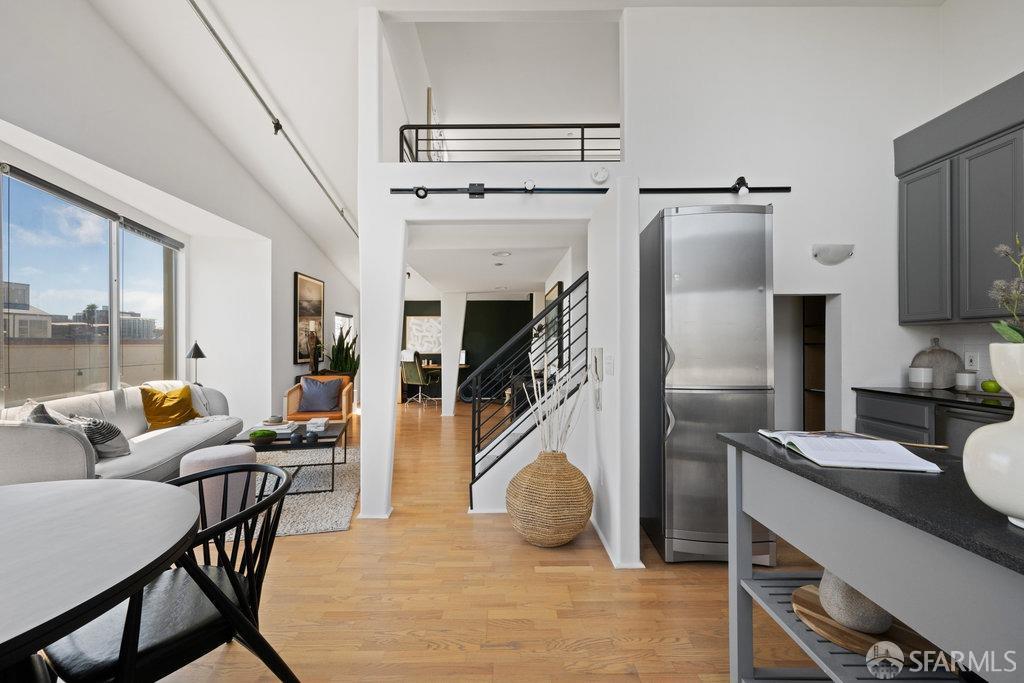728 Alabama Street # 301
