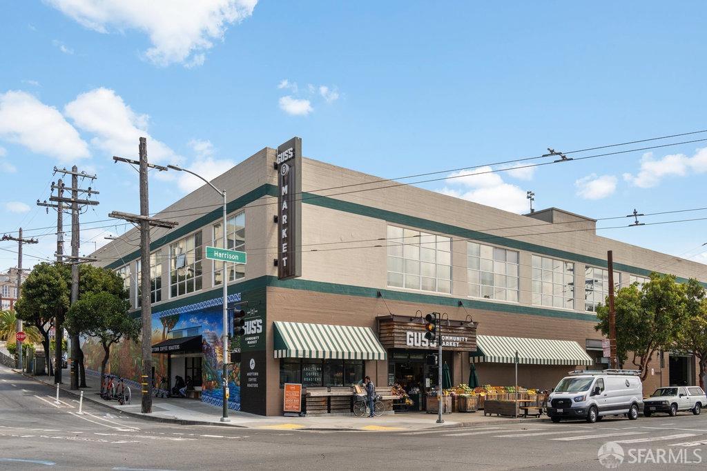 728 Alabama Street # 301
