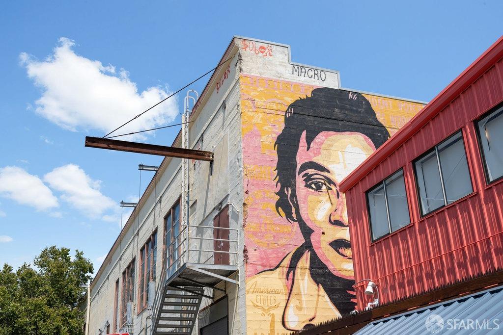 728 Alabama Street # 301