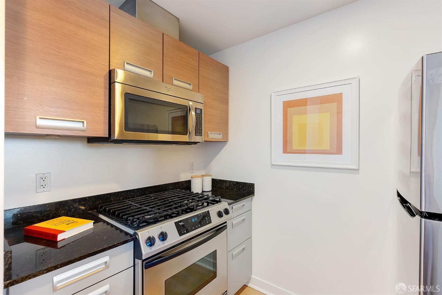 300 Berry Street # 417