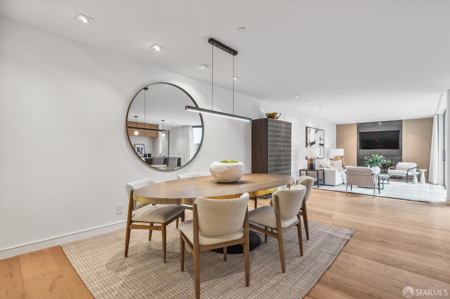 19 Rosemont Place
