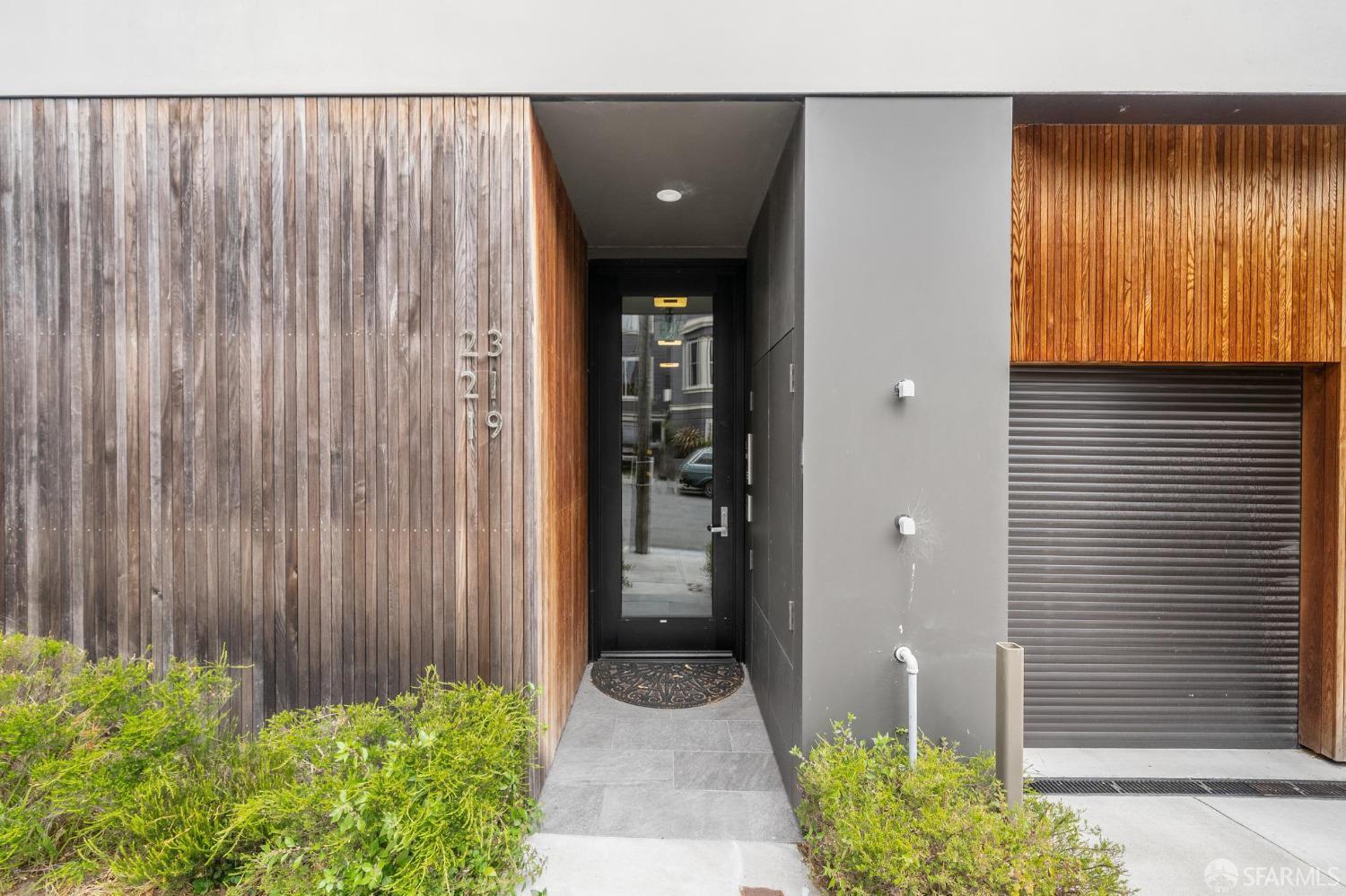 19 Rosemont Place