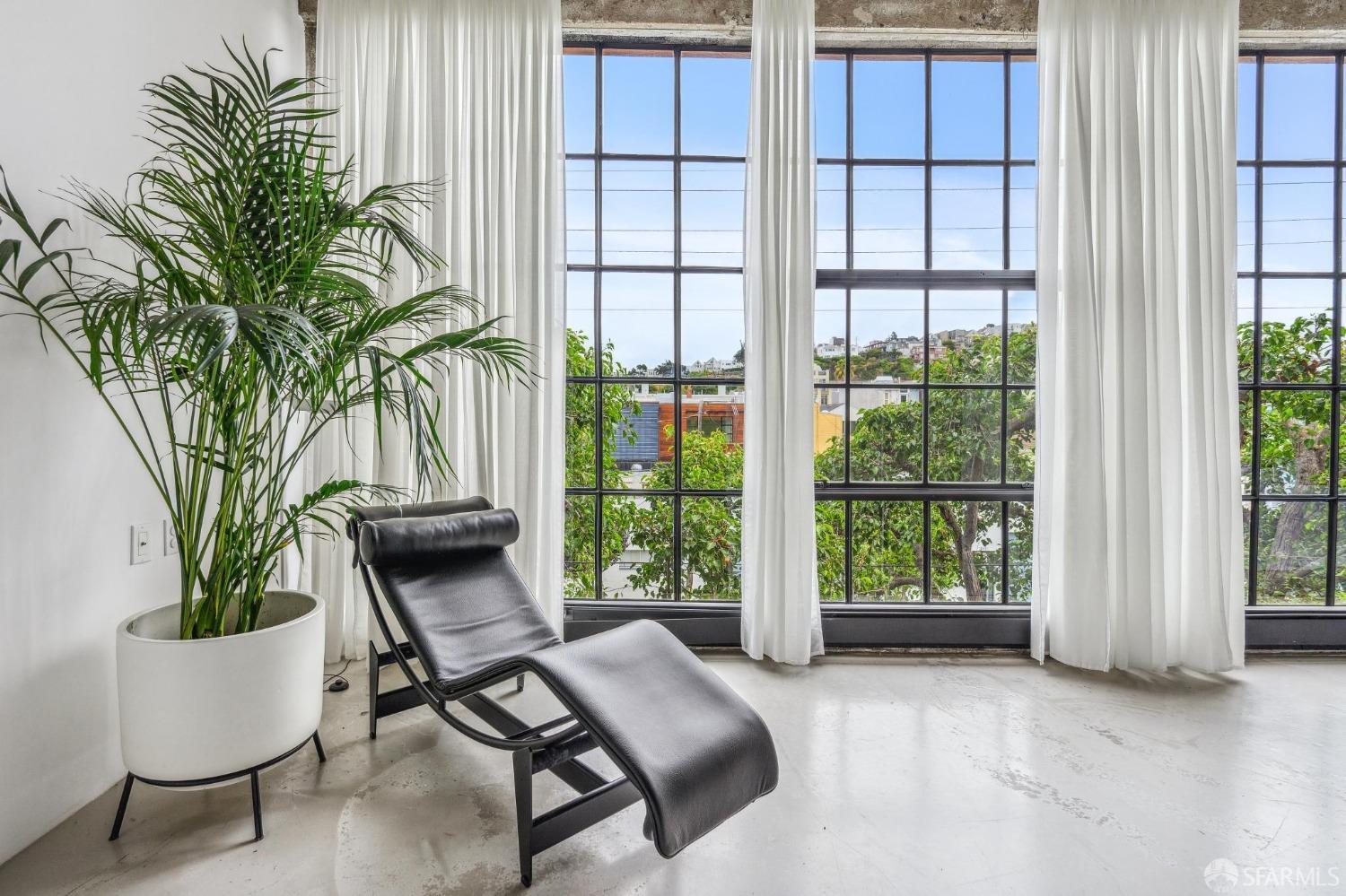2711 18th Street # 34