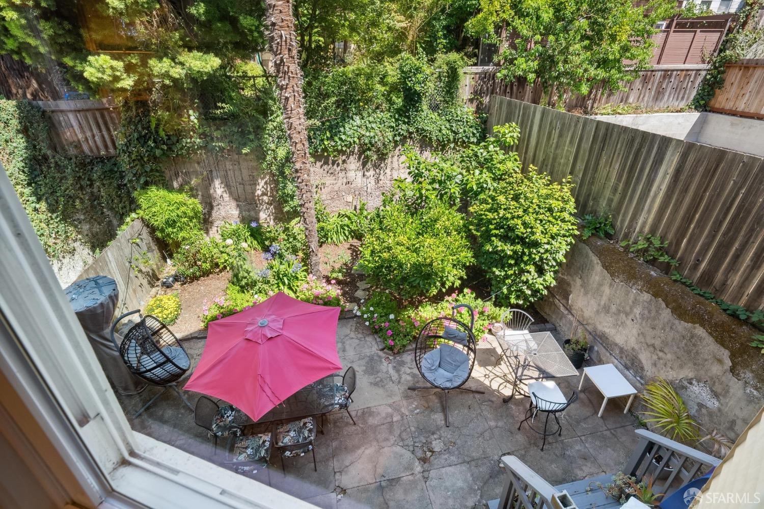 1454 California Street # 2