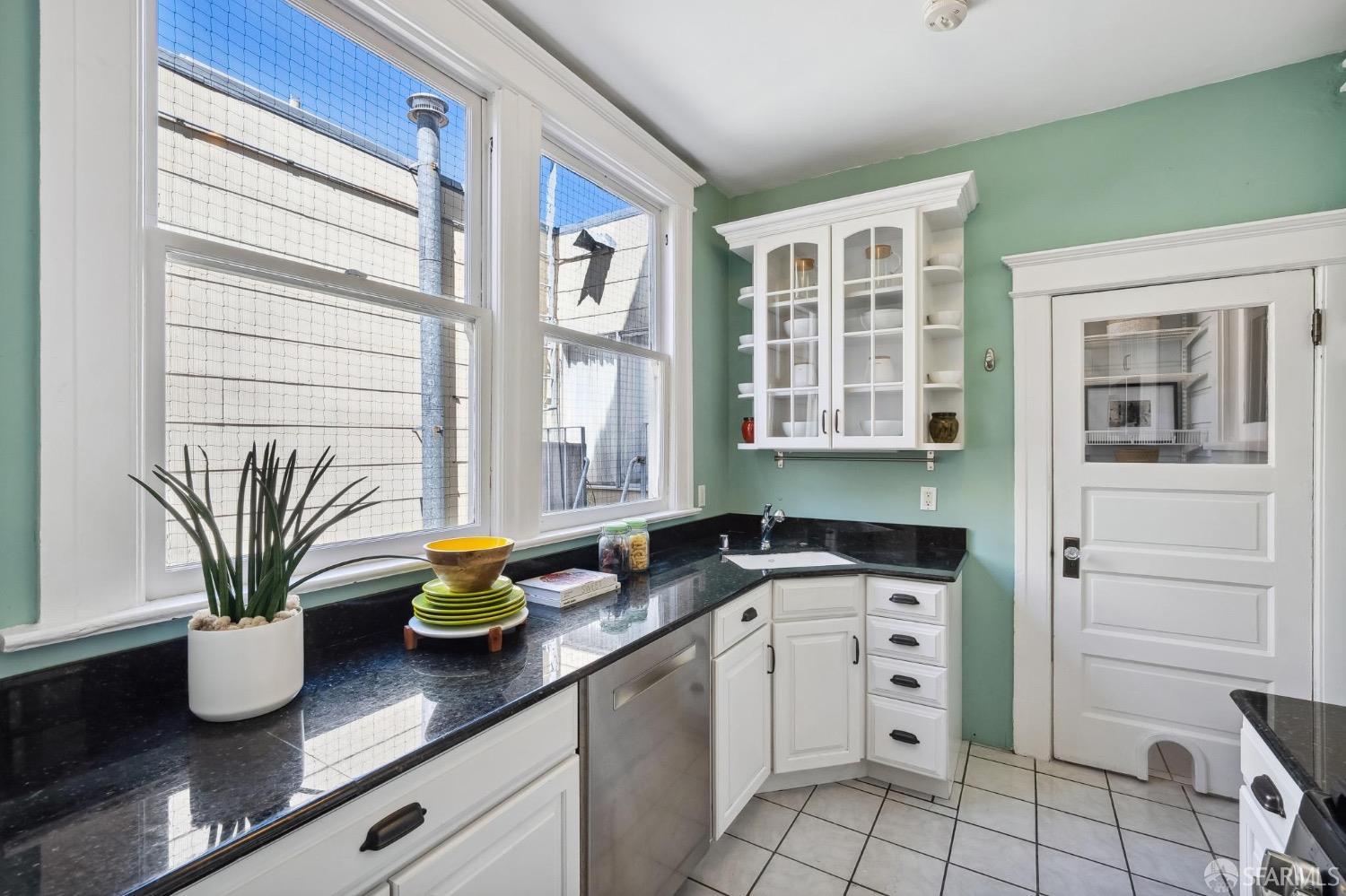 1454 California Street # 2