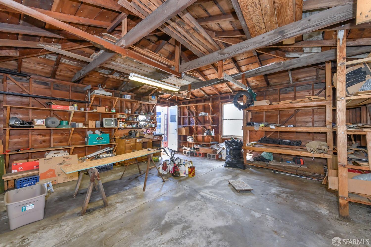 2 Santa Ysabel Avenue