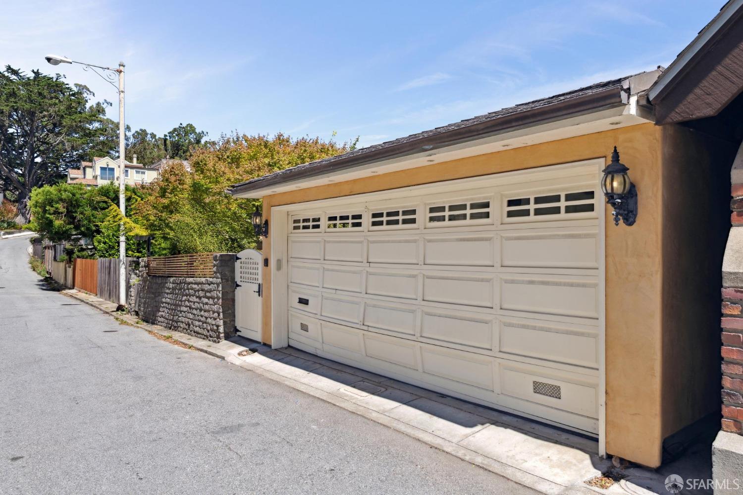 50 Graystone Terrace