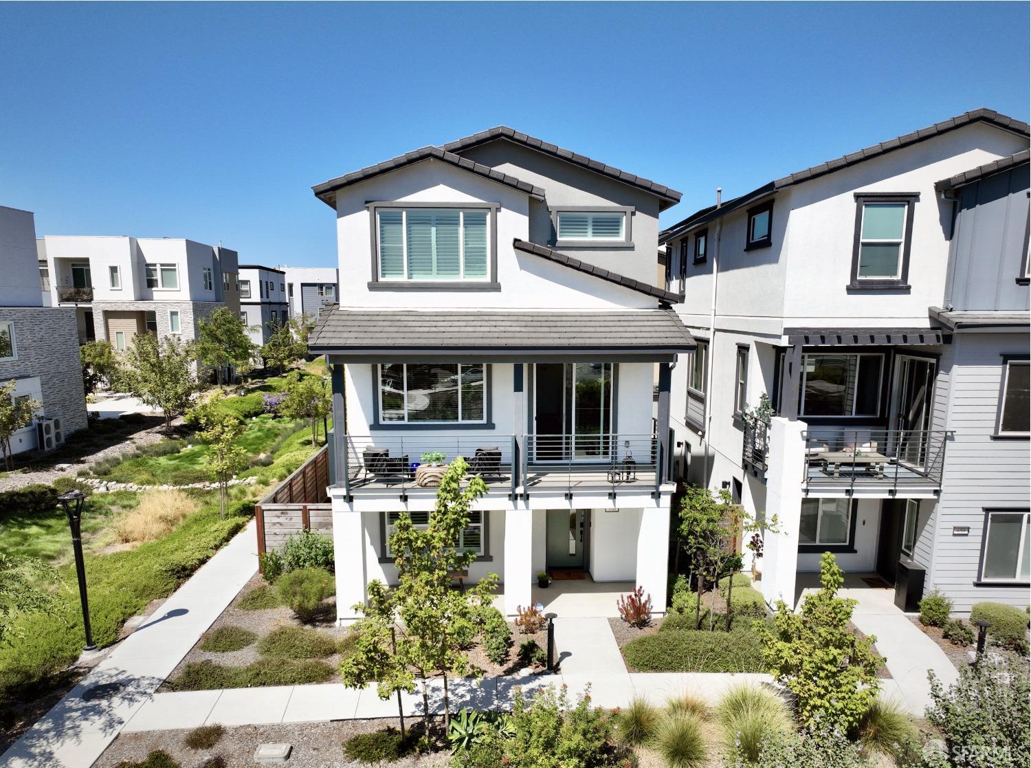 646 Eucalyptus Way