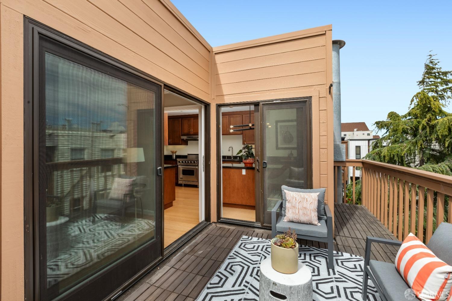 470 Fillmore Street # 3