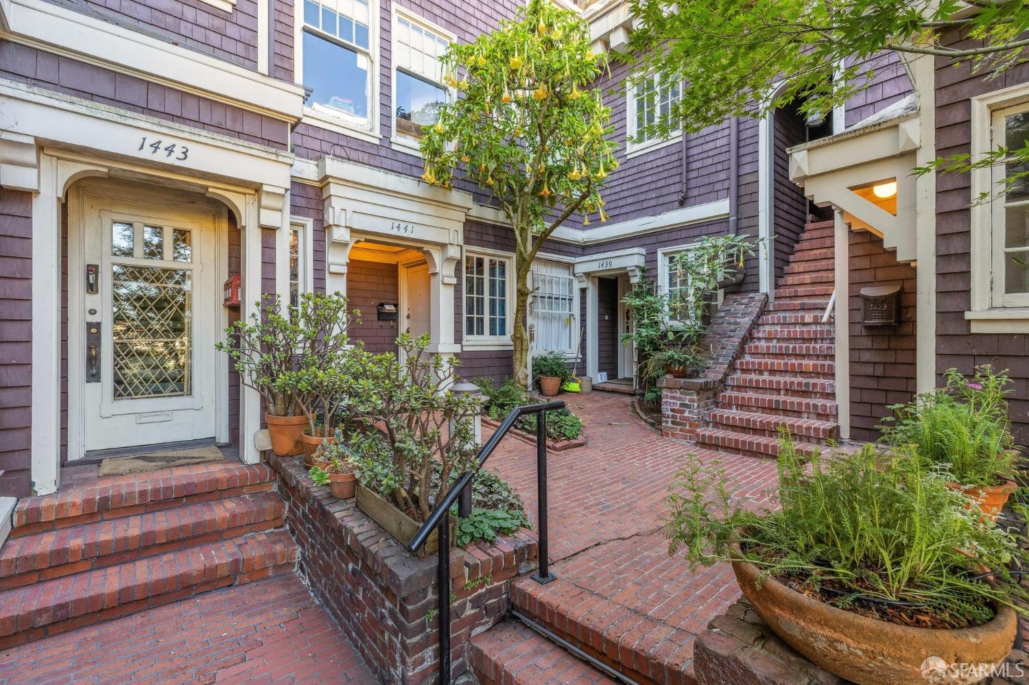 1431 Willard Street