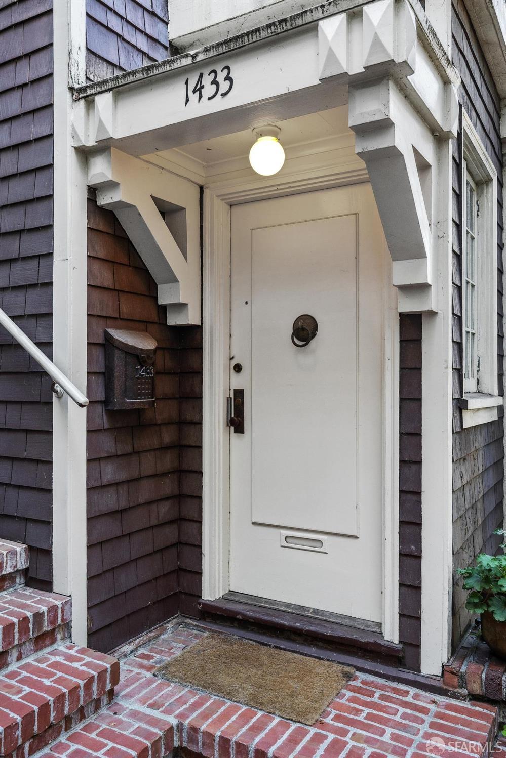 1431 Willard Street