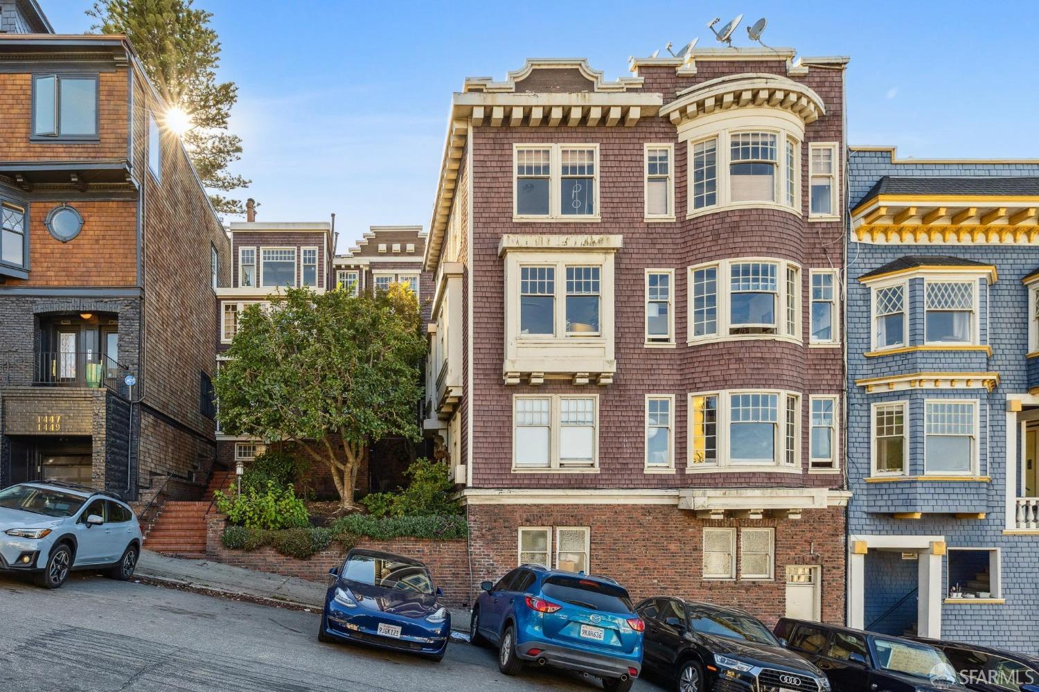 1431 Willard Street