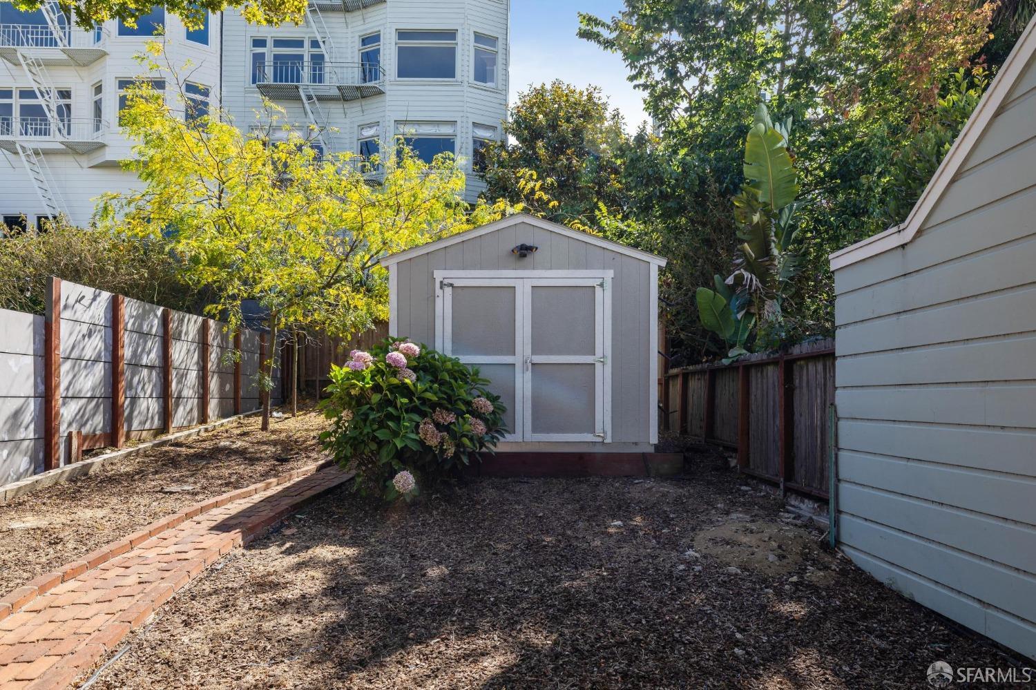 2245 Union Street