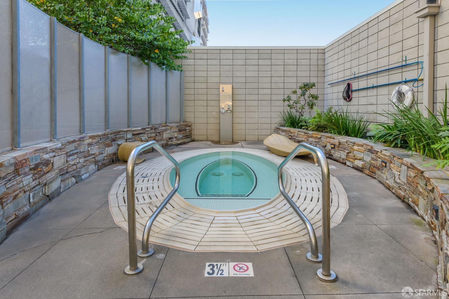 1160 Mission Street # 608