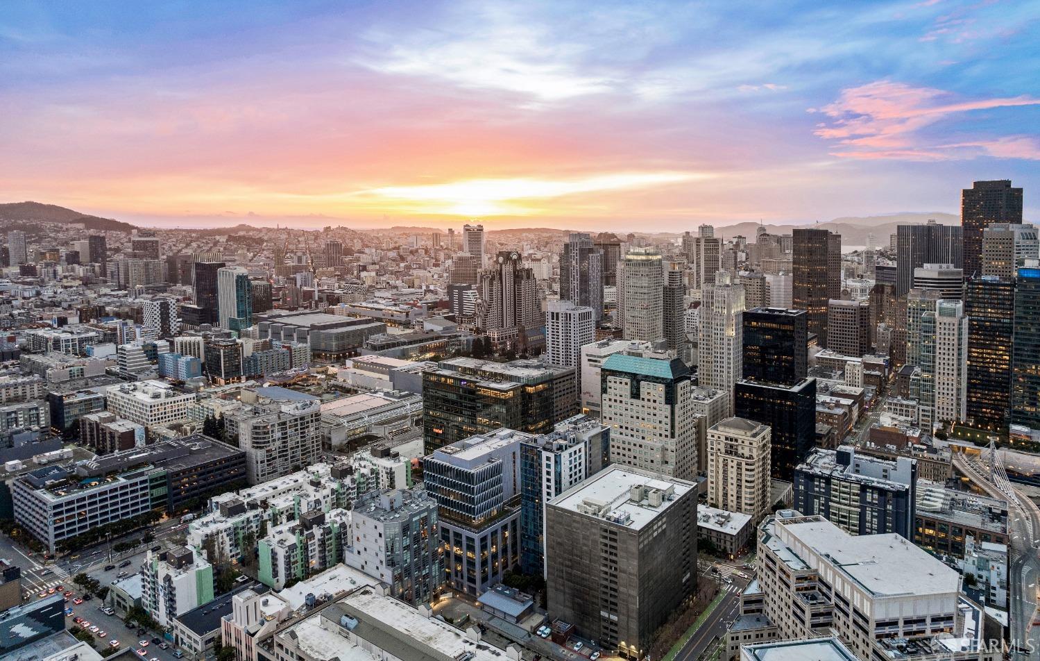 631 Folsom Street Unit: PHD