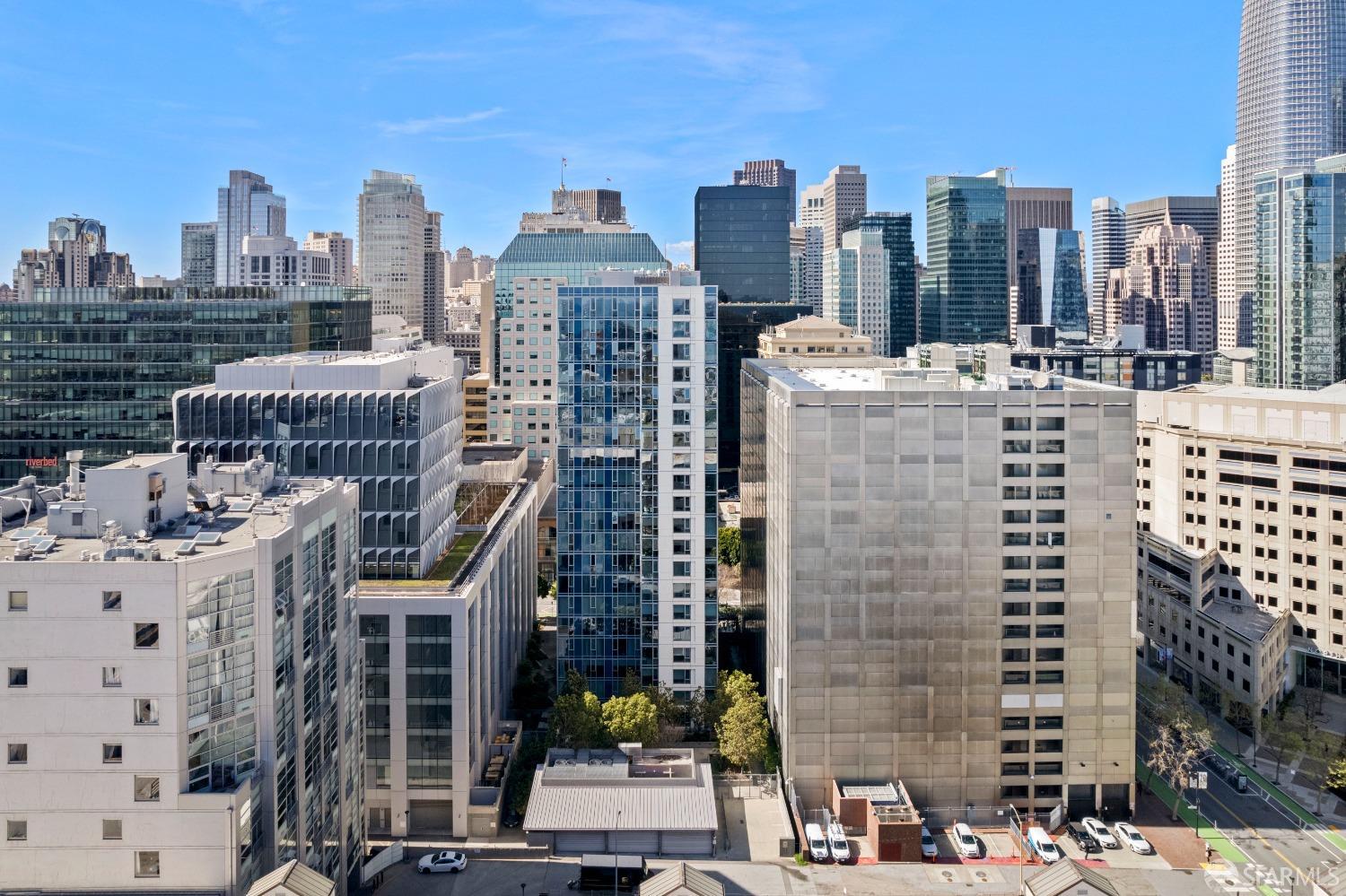 631 Folsom Street Unit: PHD