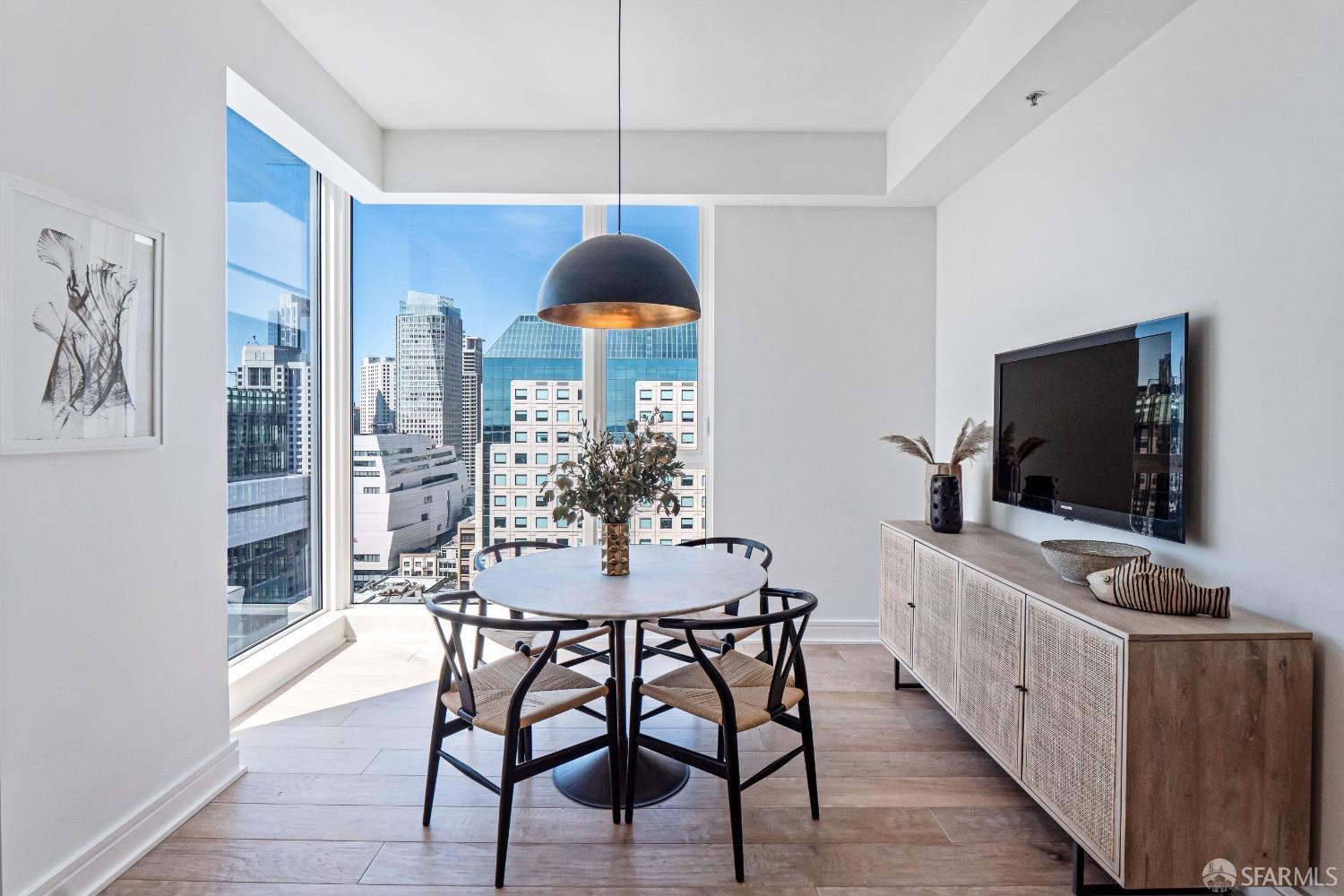 631 Folsom Street Unit: PHD