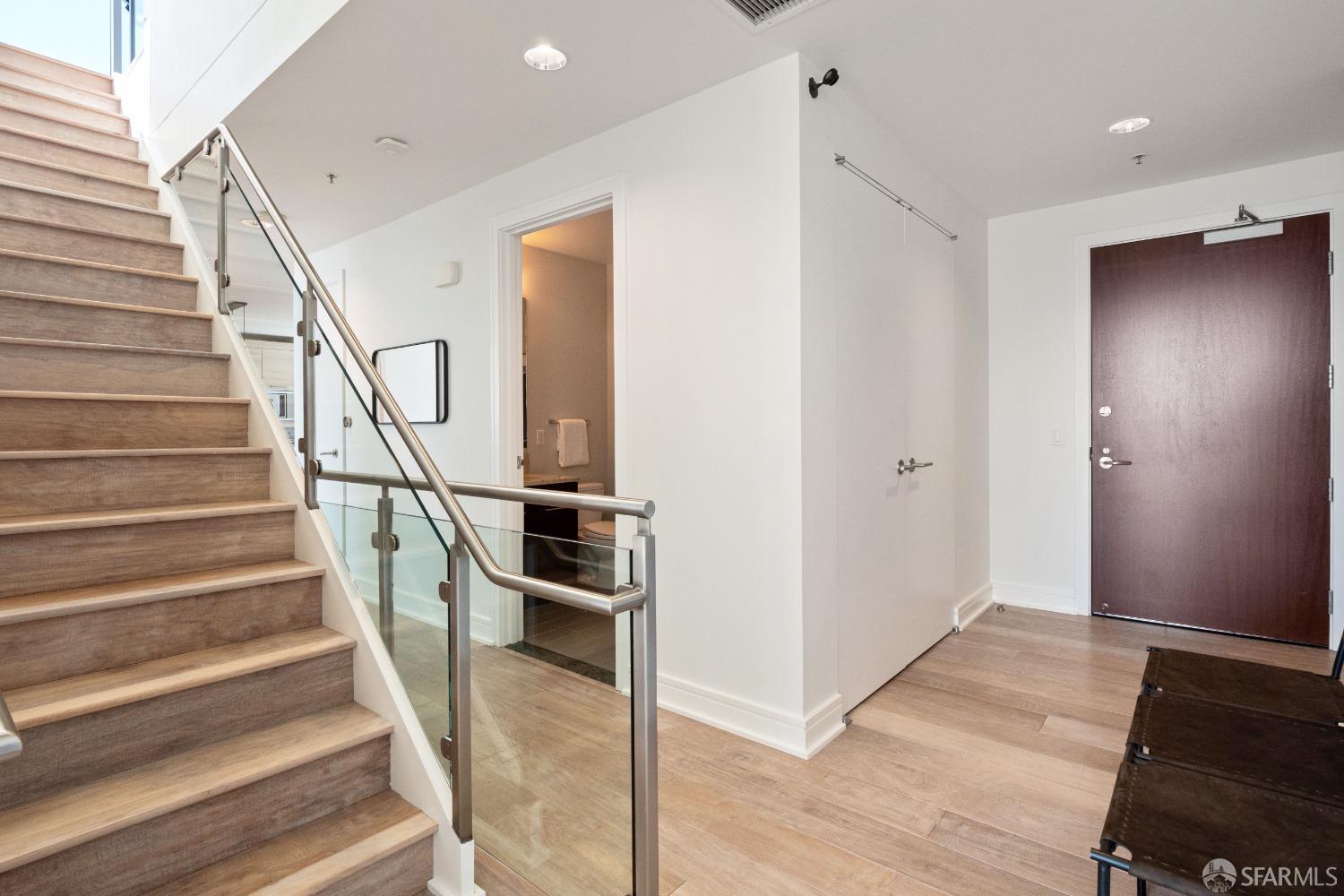 631 Folsom Street Unit: PHD