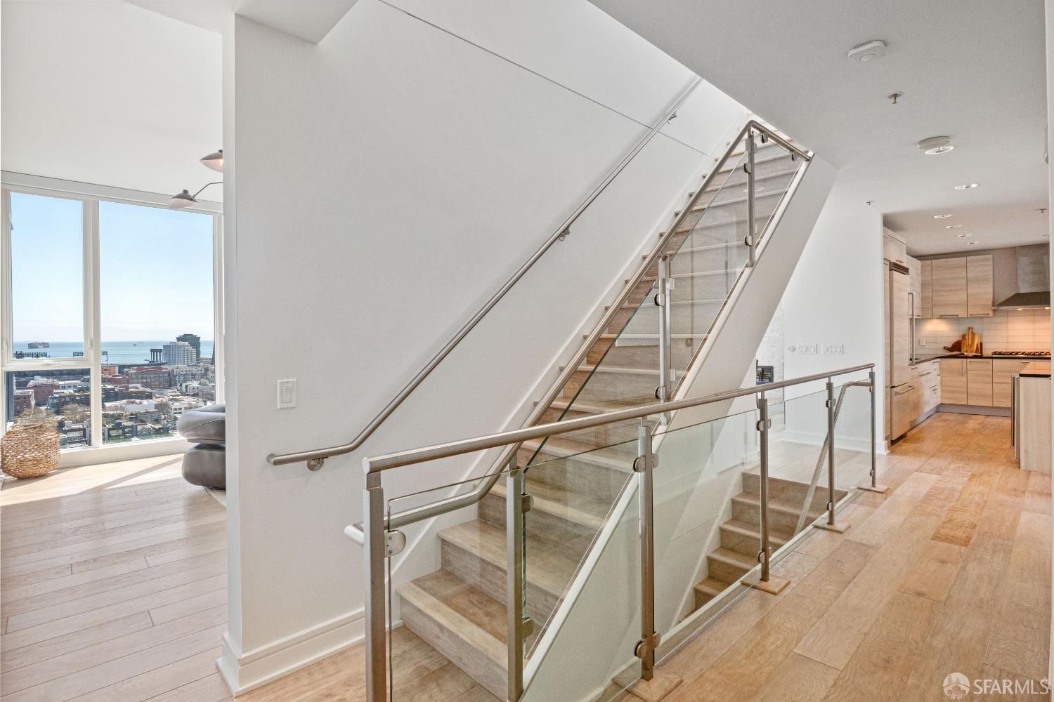 631 Folsom Street Unit: PHD