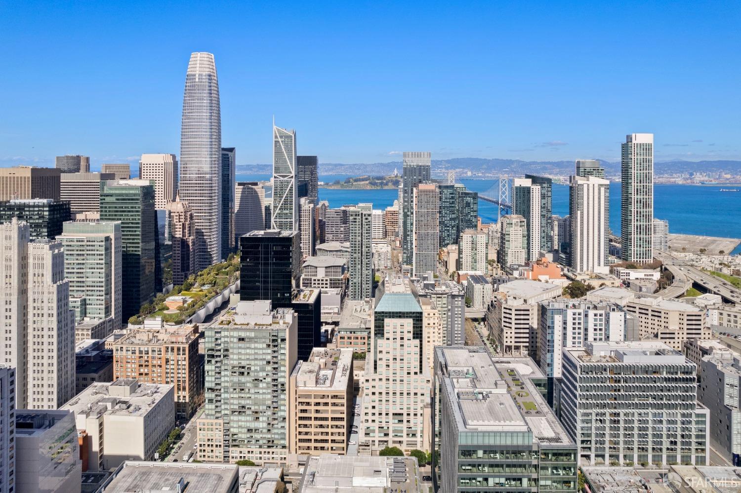 631 Folsom Street Unit: PHD