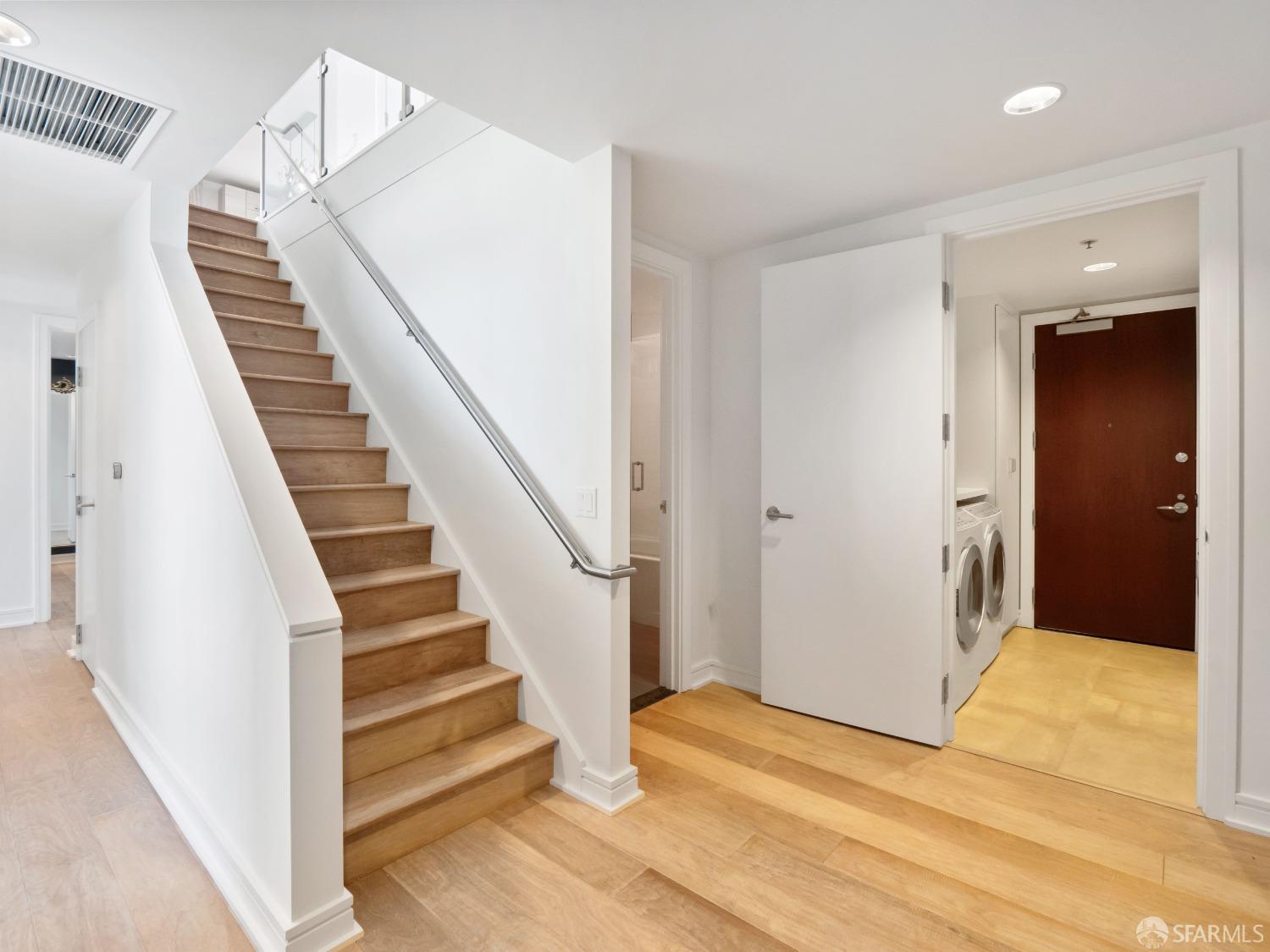631 Folsom Street Unit: PHD