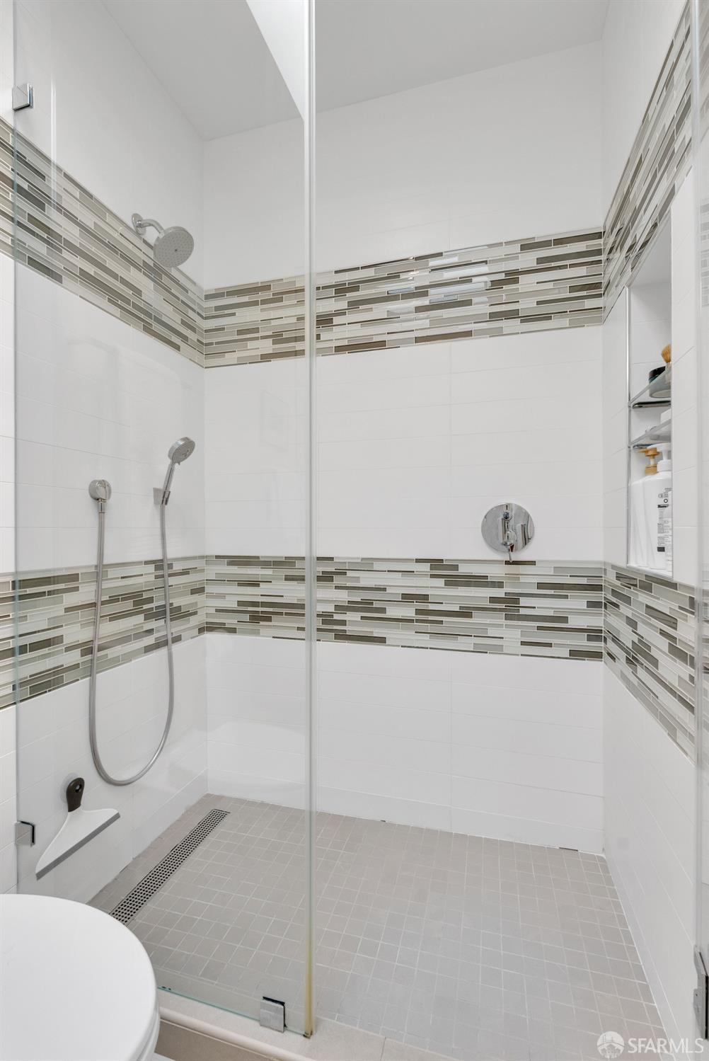 570 Page Street # 5