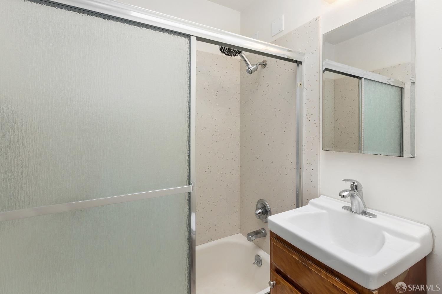 583 Arguello Boulevard