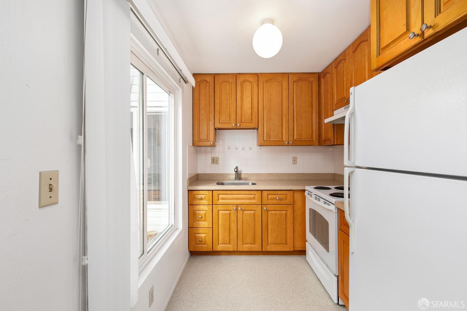 583 Arguello Boulevard