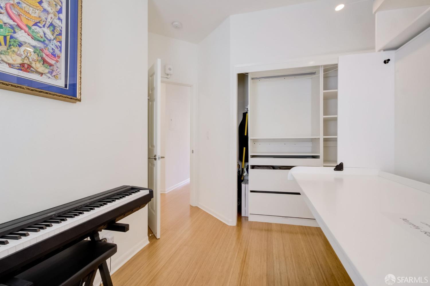 1921 Jefferson Street # 107