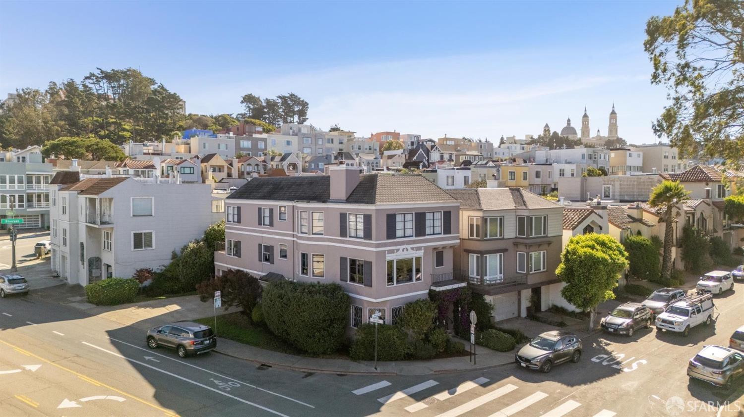 2 Rossi Avenue