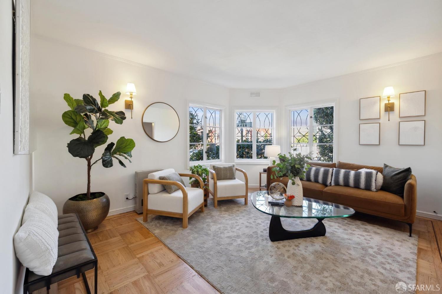 2 Rossi Avenue