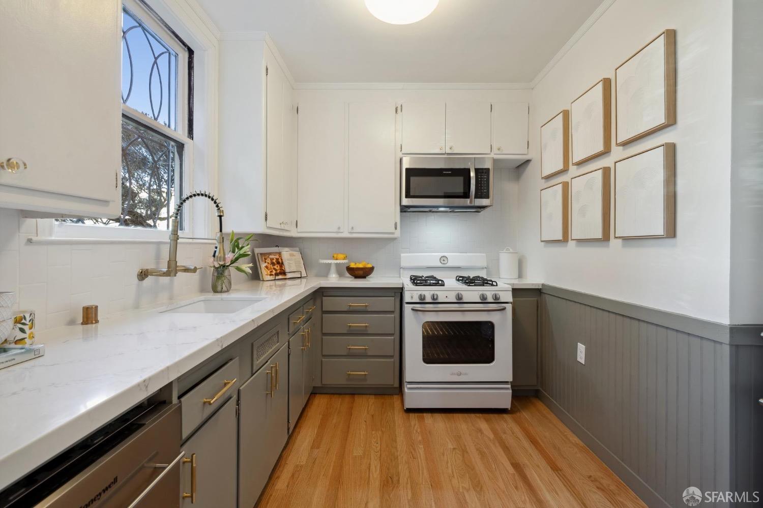 2 Rossi Avenue