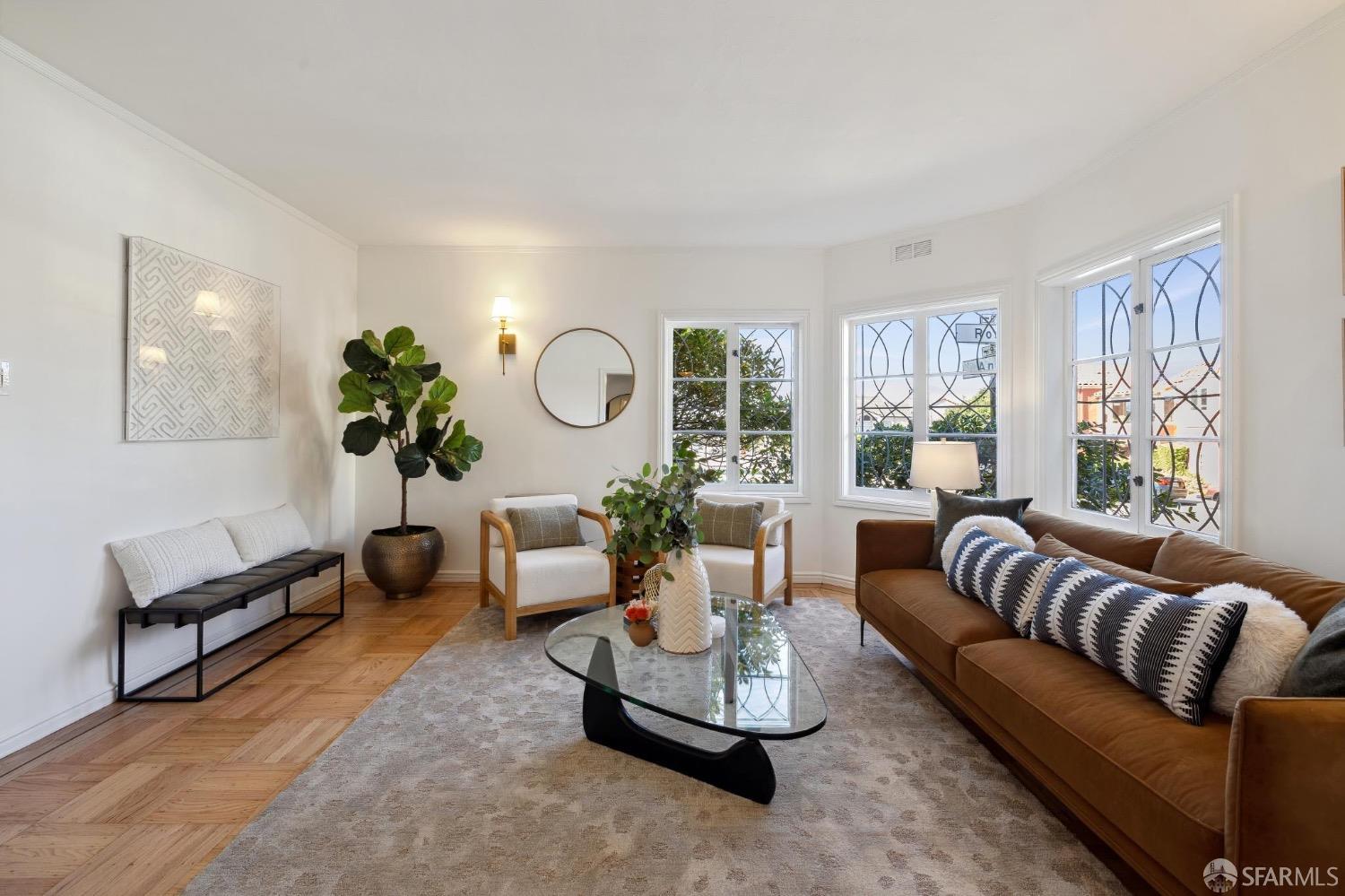 2 Rossi Avenue
