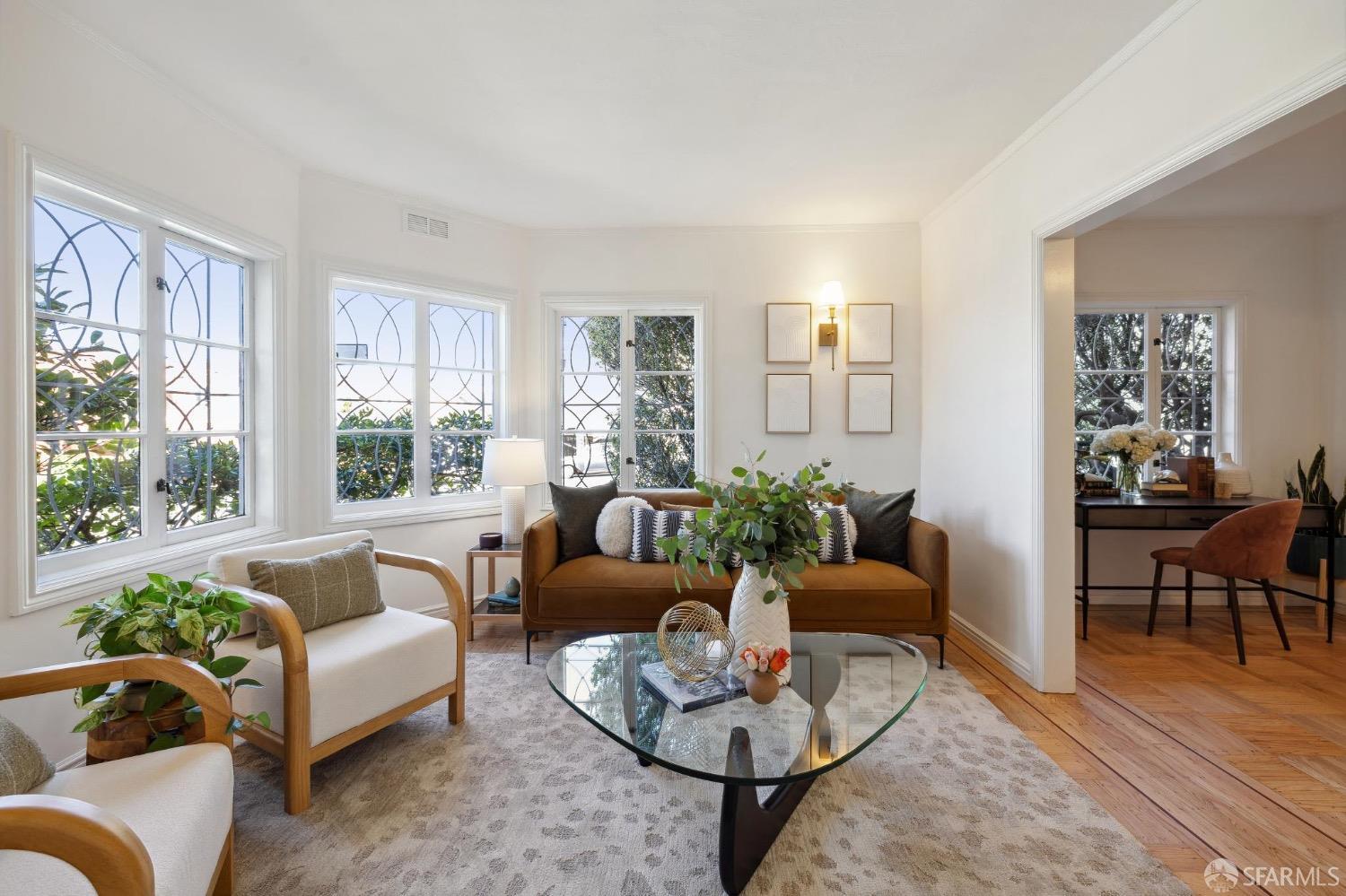2 Rossi Avenue