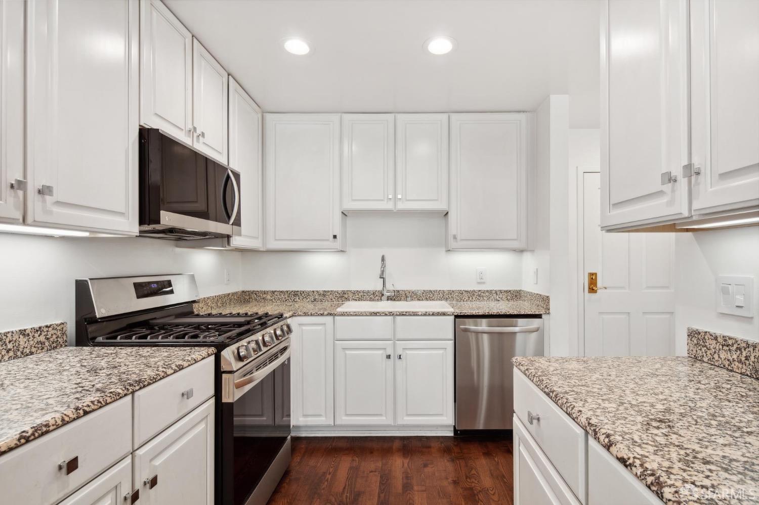 3701 Divisadero Street # 203
