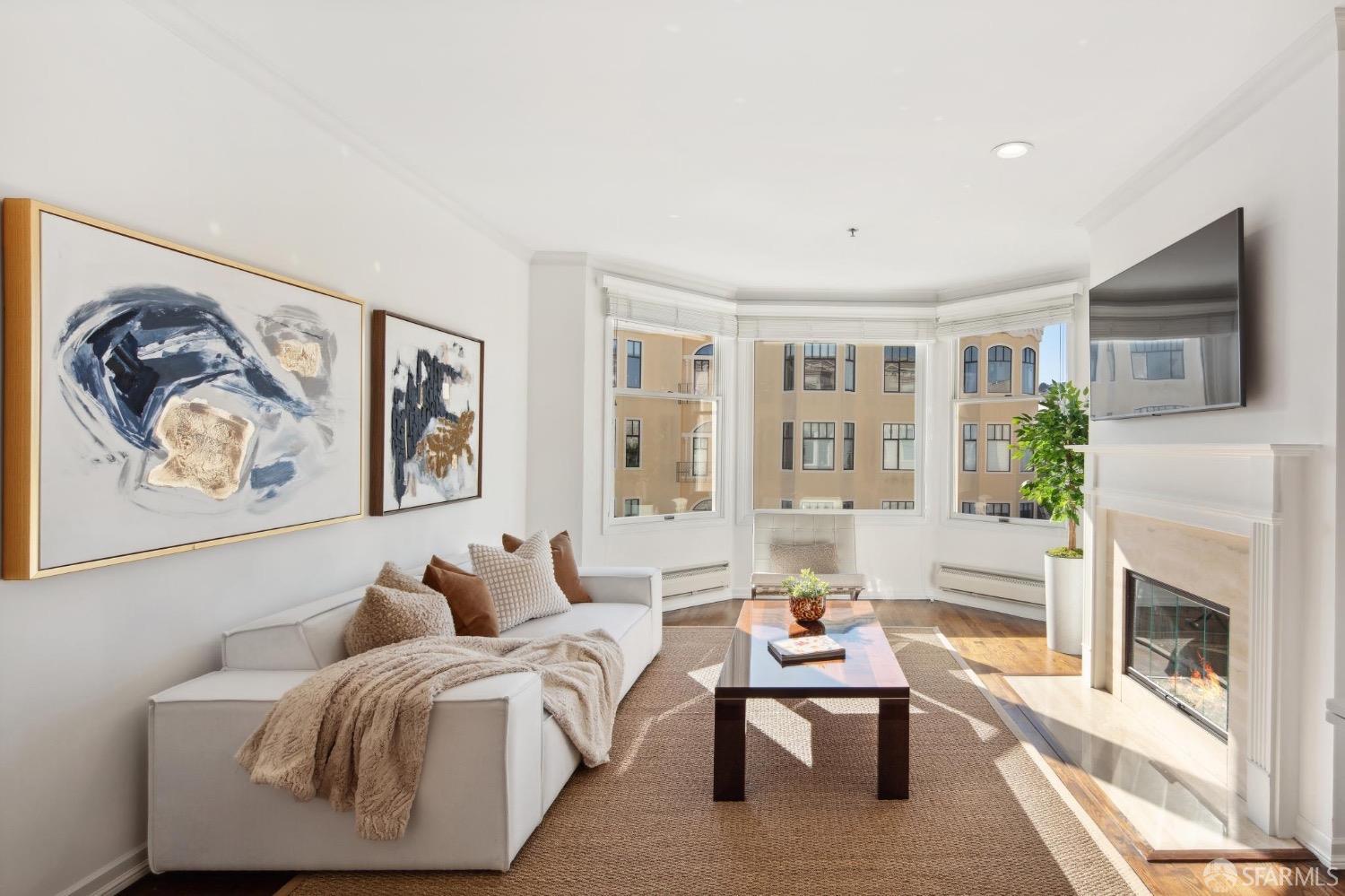 3701 Divisadero Street # 203
