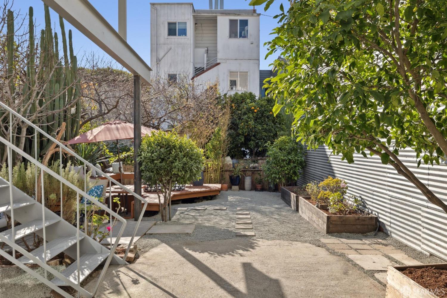 146 Dore Street