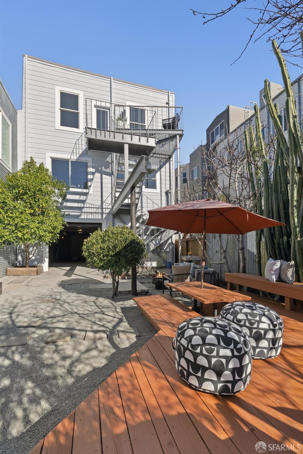 146 Dore Street