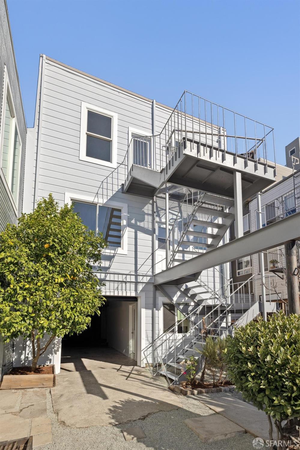 146 Dore Street