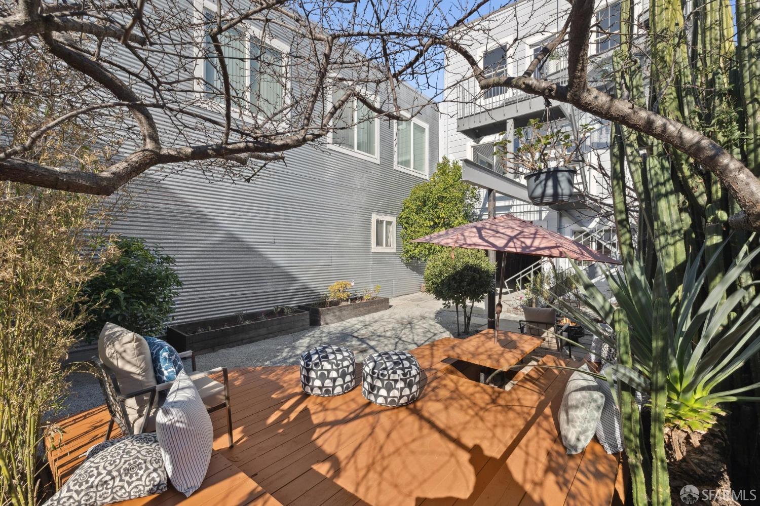 146 Dore Street