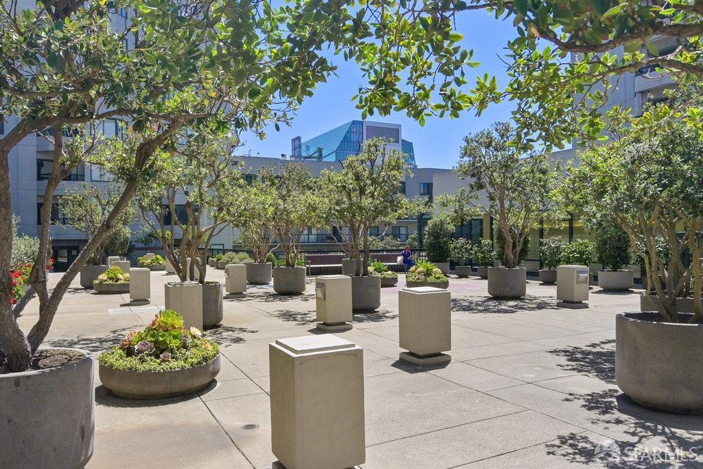 601 Van Ness Avenue # 827