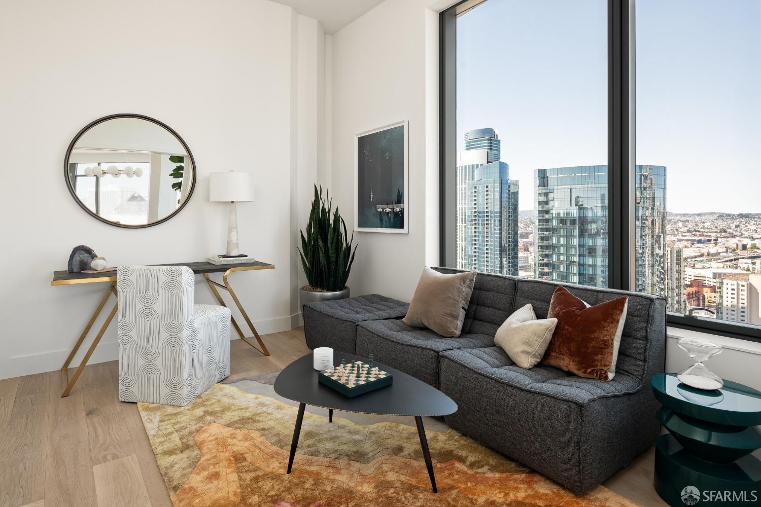 280 Spear Street # 39B
