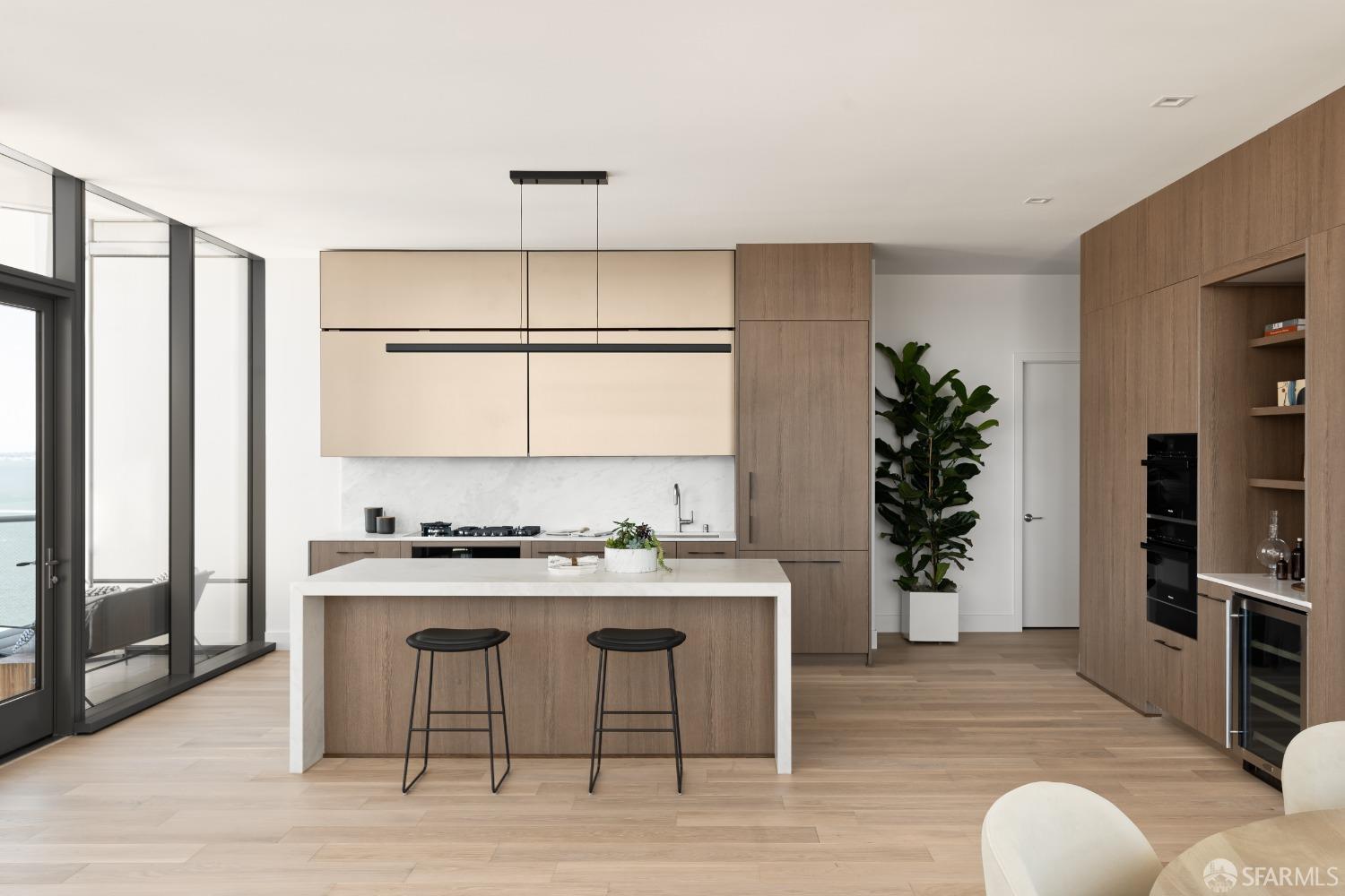 280 Spear Street # 39B