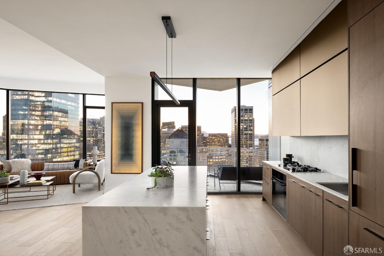 280 Spear Street # 39B