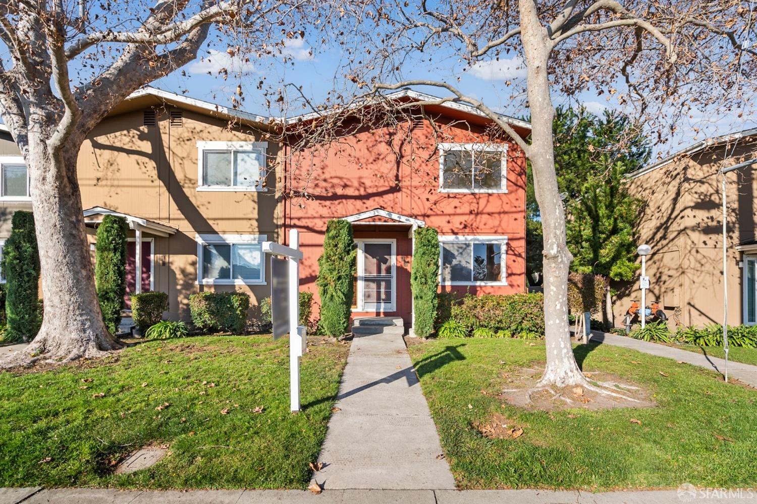 532 Tyrella Avenue # 18