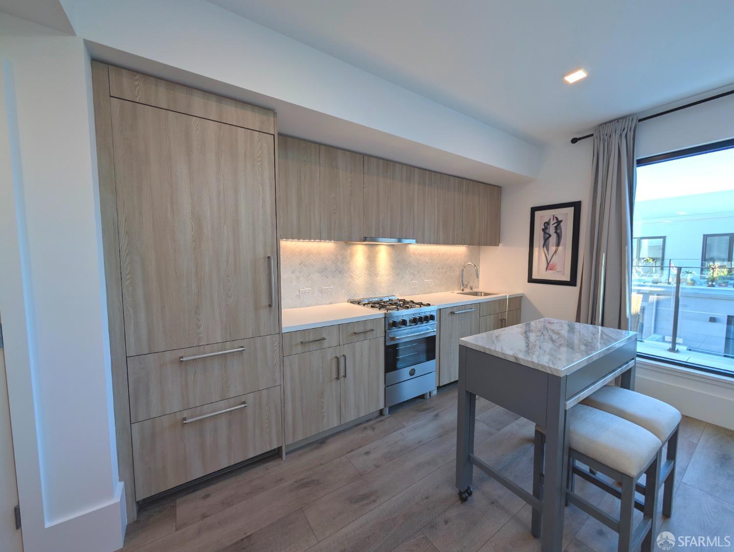1288 Howard Street # 614