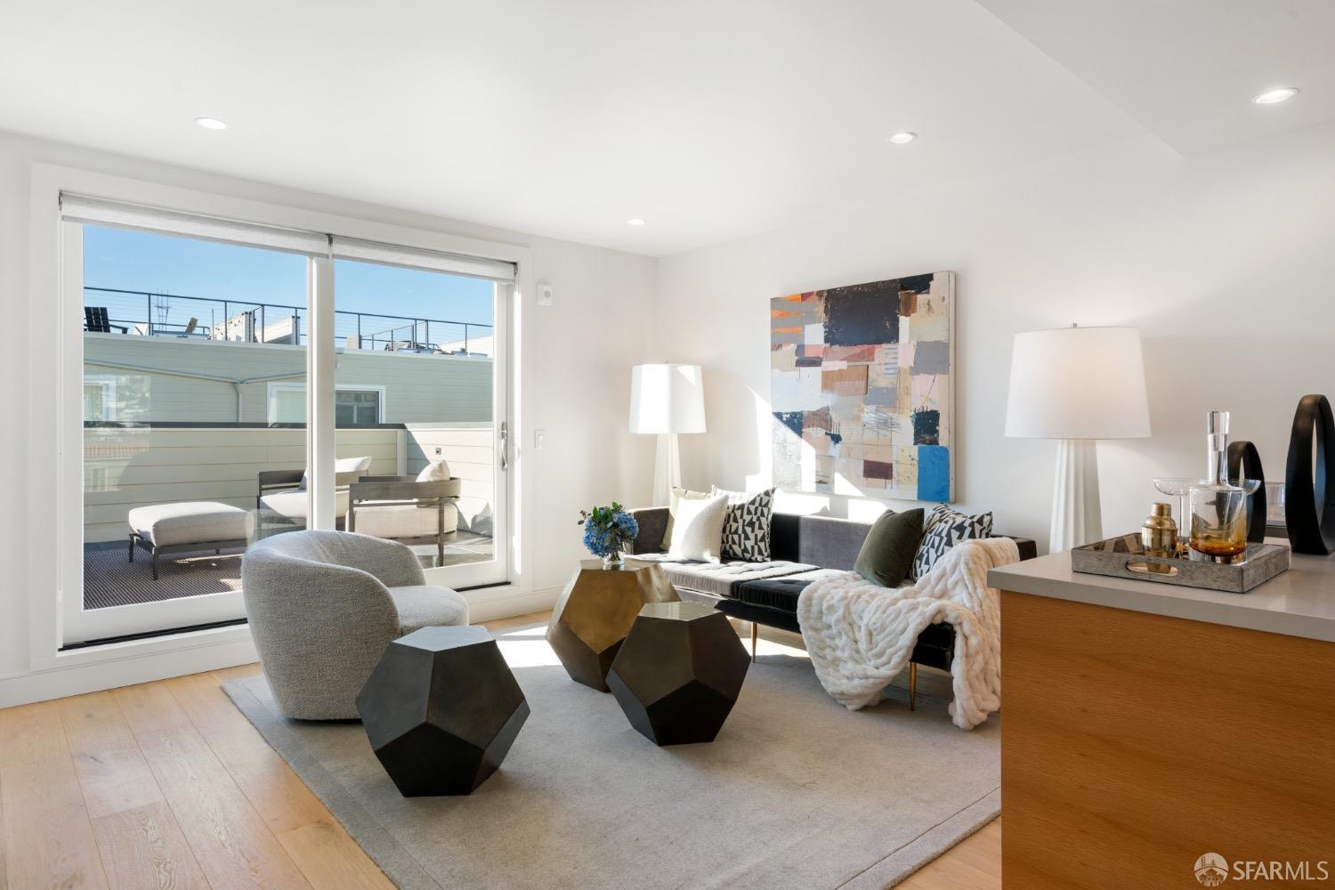 2779 Folsom Street # 6