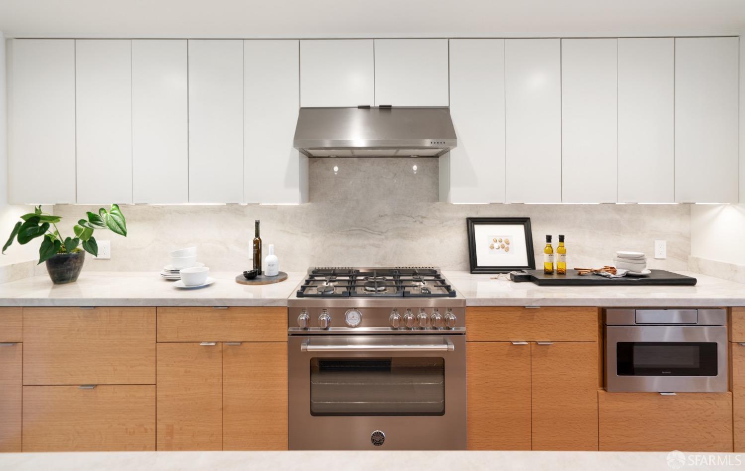 2779 Folsom Street # 6