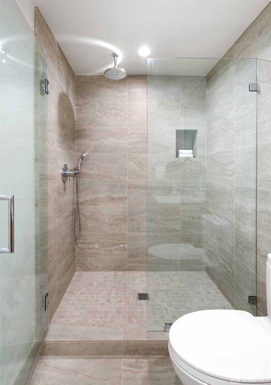 2779 Folsom Street # 6